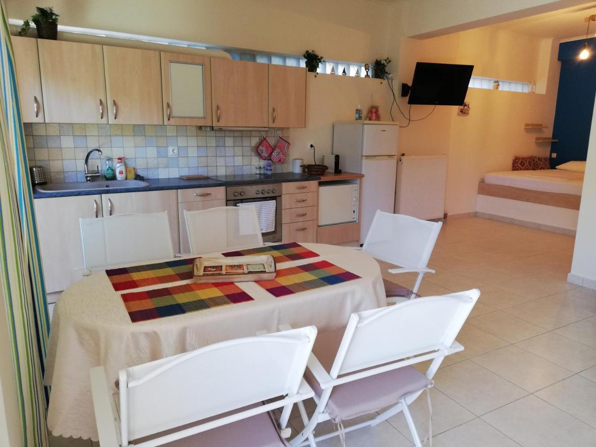 Althea Holiday Studio Agia Marina  Екстер'єр фото